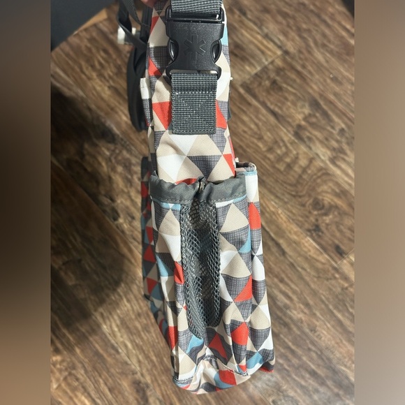 Skip Hop Diaper Bag - Picture 4 of 8